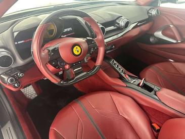 Ferrari 812 Superfast — photo 17