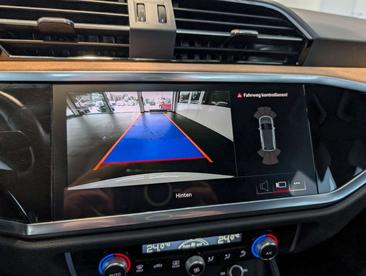 Audi Q3 35 TDI — photo 15