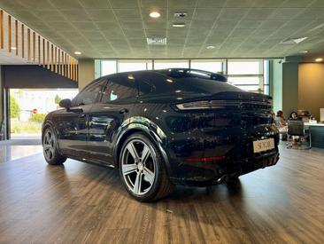 Porsche Cayenne III GTS — photo 4