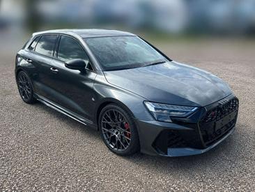 Audi RS3 Sportback — photo 33