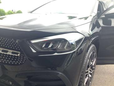 Mercedes GLA 200d — photo 18