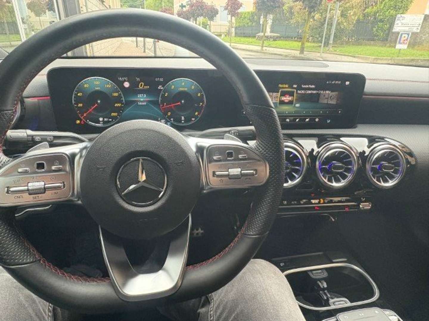 Mercedes CLA Shooting Break 180 Premium - 2023 - Joinsteer - #12
