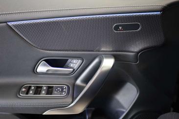 Mercedes CLA Berline 220 D — photo 23