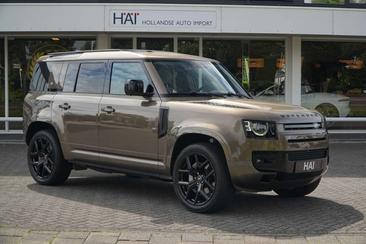 Land Rover Defender 110 P400e — photo 2