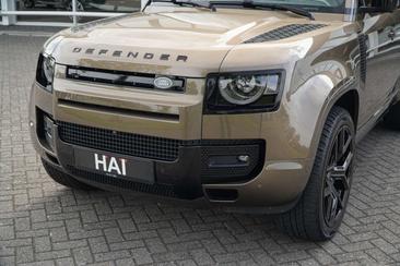 Land Rover Defender 110 P400e — photo 4