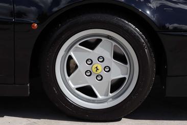 Ferrari Testarossa — photo 37