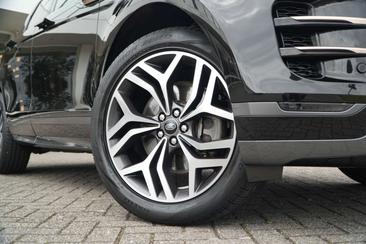 Land Rover Range Rover Evoque P300e — photo 5