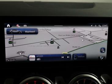 Mercedes GLA 250e — photo 10