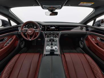 Bentley Continental GT W12 — photo 12