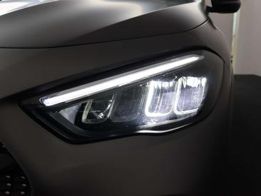 Mercedes GLA 250e — photo 14