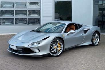 Ferrari F8 Tributo — photo 2