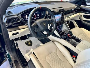 Lamborghini Urus S — photo 10