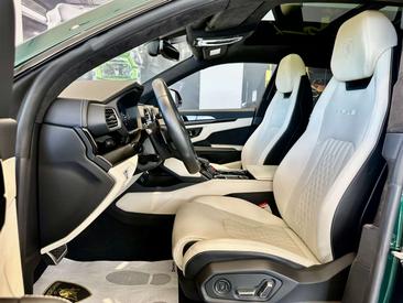 Lamborghini Urus S — photo 11