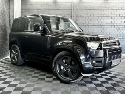 Land Rover Defender 110 D300 MHEV