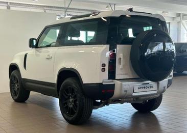 Land Rover Defender 90 D200 MHEV — photo 3