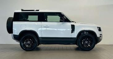Land Rover Defender 90 D200 MHEV — photo 8