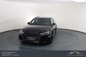 Audi RS4 Avant — photo 2