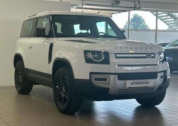 Land Rover Defender 90 D200 MHEV — photo 11