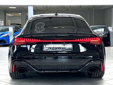 Audi RS7 — photo 4