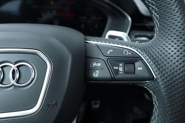 Audi RS4 Avant — photo 22