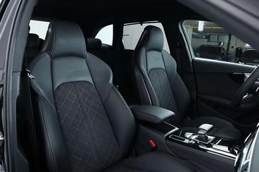 Audi RS4 Avant — photo 24