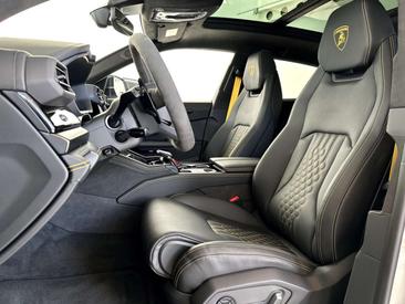 Lamborghini Urus SE — photo 6