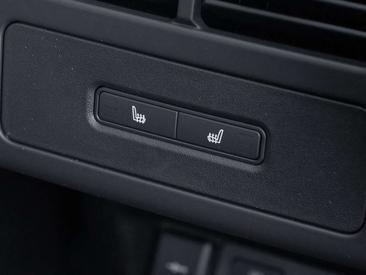 Land Rover Discovery D250 — photo 16