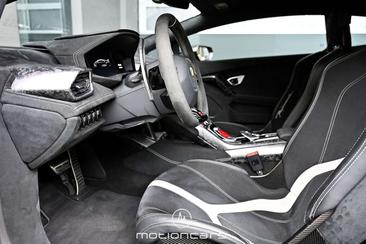 Lamborghini Huracán Performante — photo 12