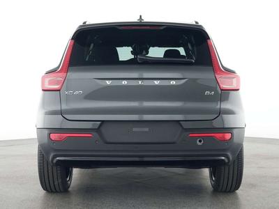 Volvo XC40 B4