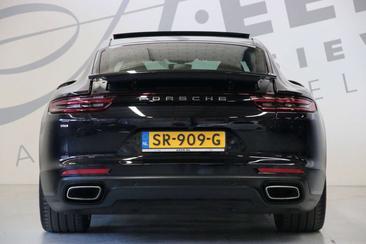 Porsche Panamera — photo 14