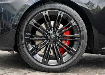 Land Rover Range Rover Sport P550e — photo 4