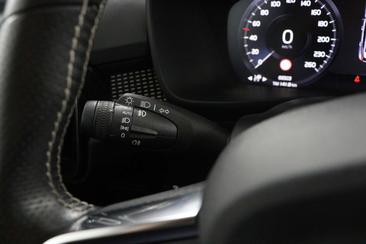 Volvo XC40 Berline T5 Recharge — photo 23