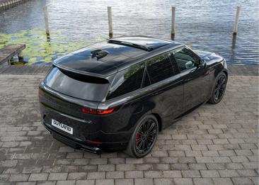 Land Rover Range Rover Sport P550e — photo 9