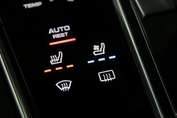 Porsche Panamera — photo 24