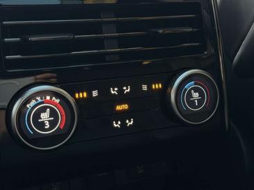 Land Rover Range Rover Sport P550e — photo 9