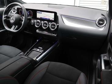 Mercedes GLA 250e — photo 3