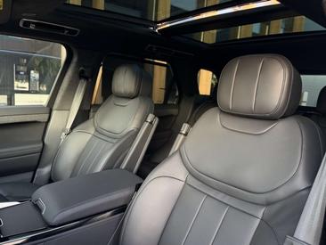 Land Rover Range Rover Sport P550e — photo 14