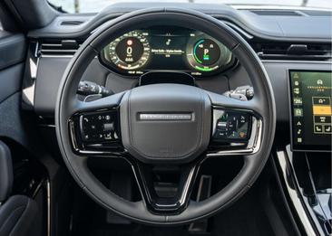 Land Rover Range Rover Sport P550e — photo 18