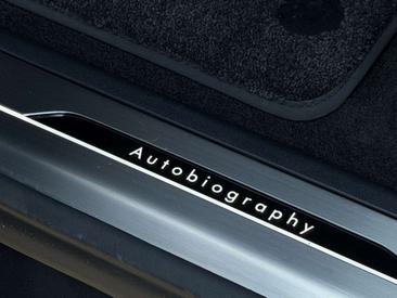 Land Rover Range Rover Sport P550e — photo 24