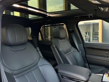 Land Rover Range Rover Sport P550e — photo 30