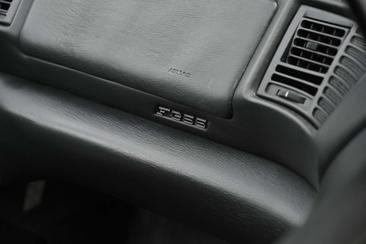 Ferrari F355 Berlinetta — photo 15