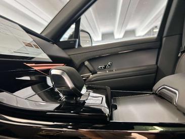 Land Rover Range Rover Sport D250 — photo 21