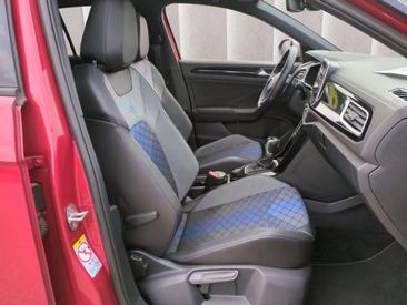 Volkswagen T-Roc R 4Motion — photo 7