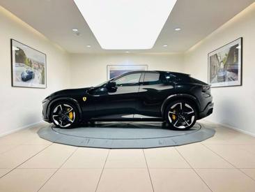 Ferrari Purosangue — photo 2