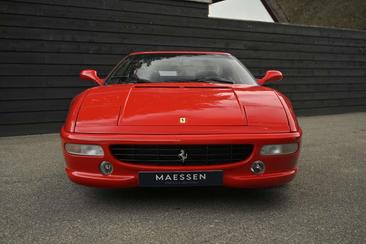 Ferrari F355 Berlinetta — photo 25