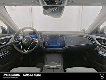 Mercedes Classe E Berline 300 E — photo 6