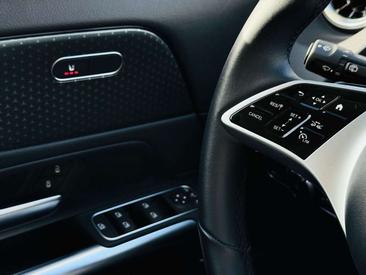 Mercedes GLA 220 D — photo 11