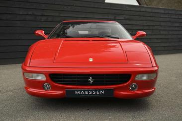 Ferrari F355 Berlinetta — photo 32