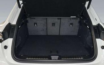 Porsche Macan Electric — photo 22