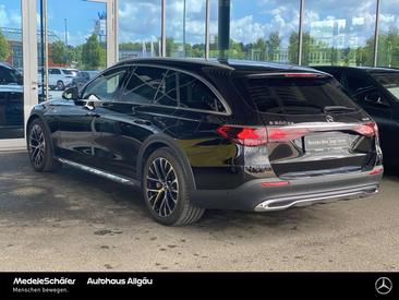 Mercedes Classe E Berline 300 E — photo 3